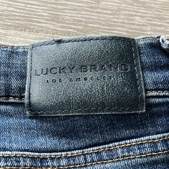 Lucky Brand Jeans 410 Athletic Slim - Picture 3 of 3